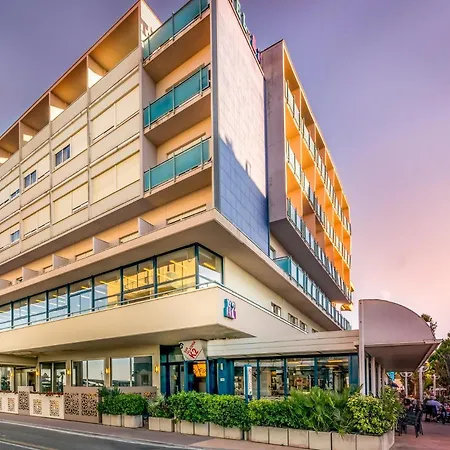 Hotel K2 Bellaria-3