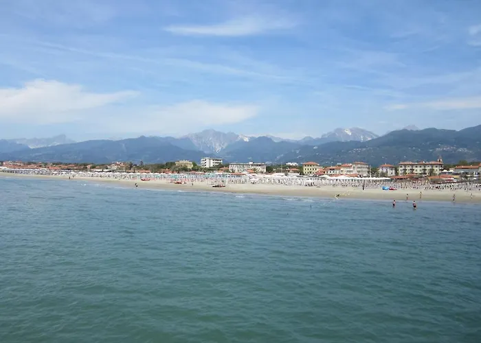 Residence Leopardi Marina di Pietrasanta