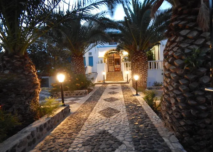 Hotel Petra Nera Perissa 
