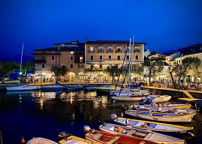 Albergo Ristorante Gardesana ***S Torri Del Benaco