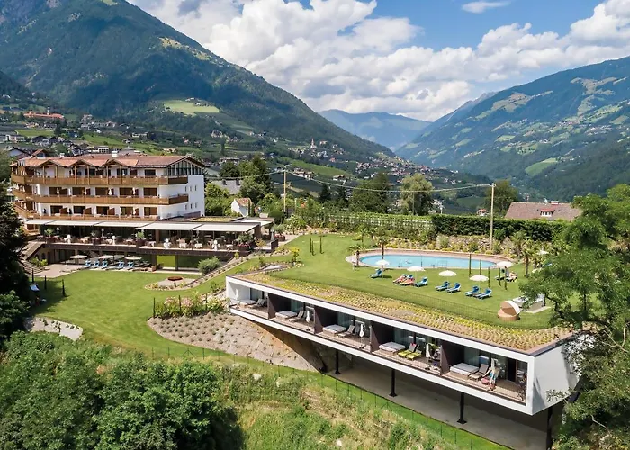 Hotel Traubenheim Tirolo
