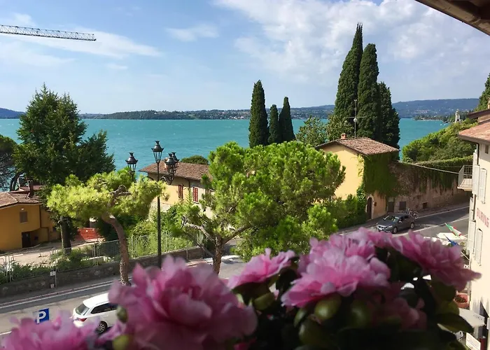 Taverna Affittacamere Gardone Riviera