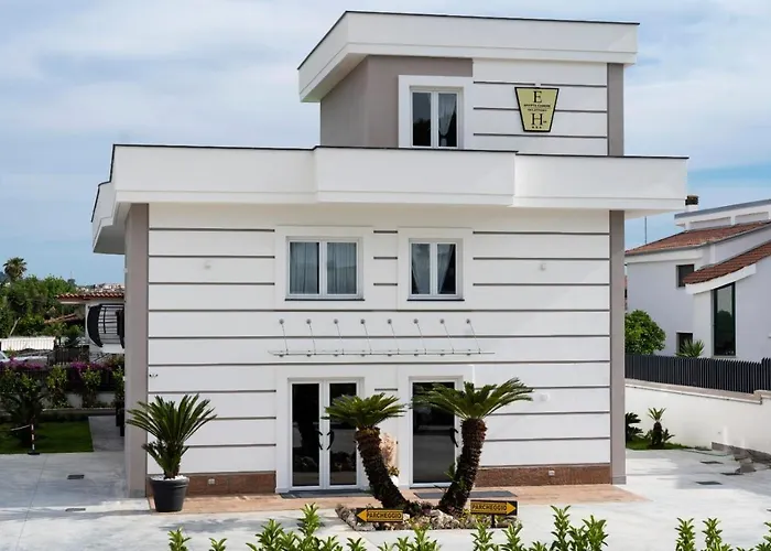 Hotel Elite Varcaturo
