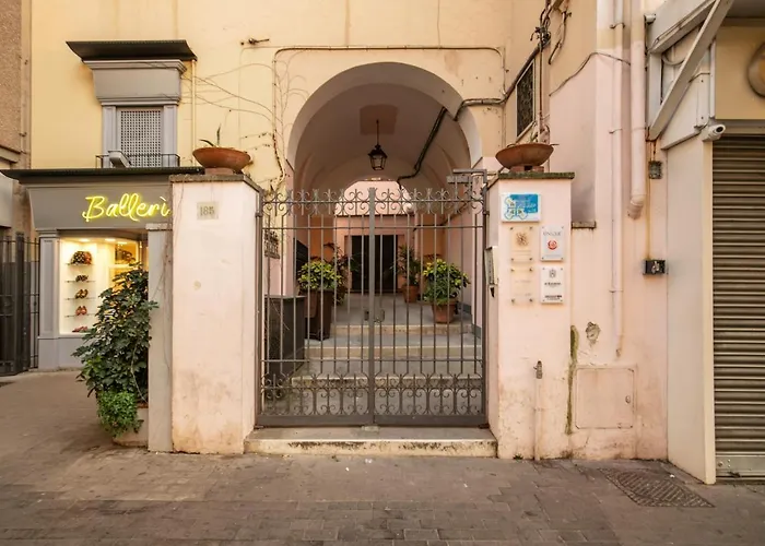 Sorrento Square Suites