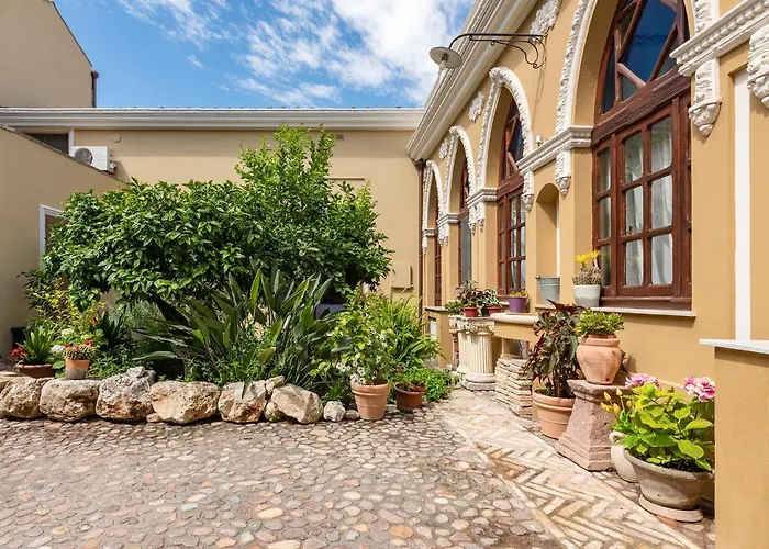 Hotel La Torretta Domus Quartu SantʼElena