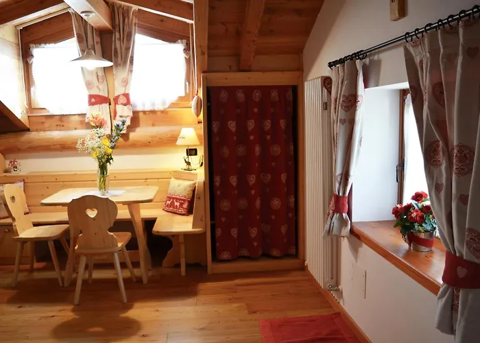 Cozy Apartment Near The Colosseum Central Rome Roma