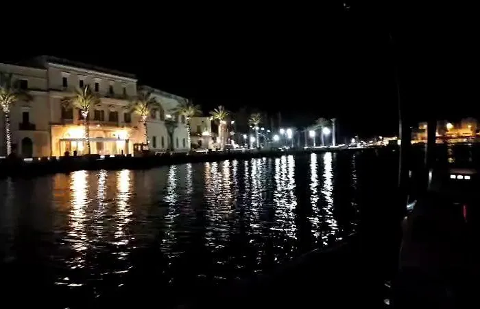 La Nassa Fitta Camere Brindisi
