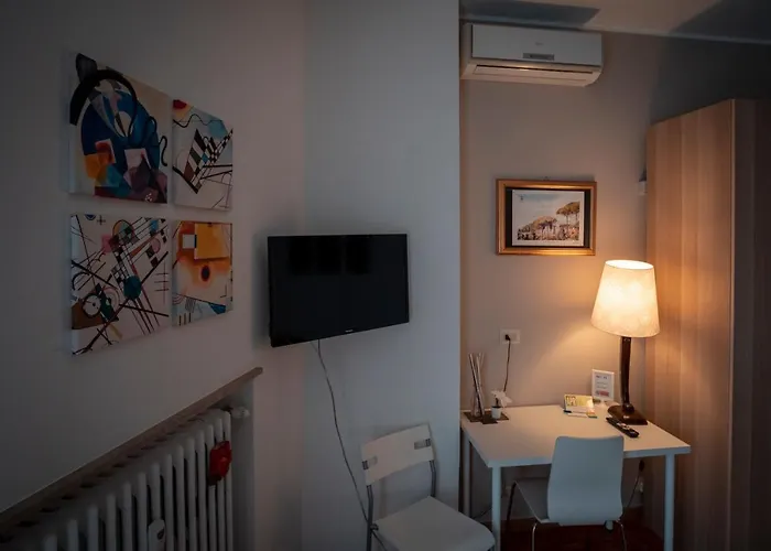 Civico 8 B&B - Appartamento Parma