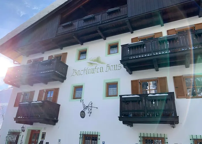 Aparthotel Bachlaufen Haus Sexten