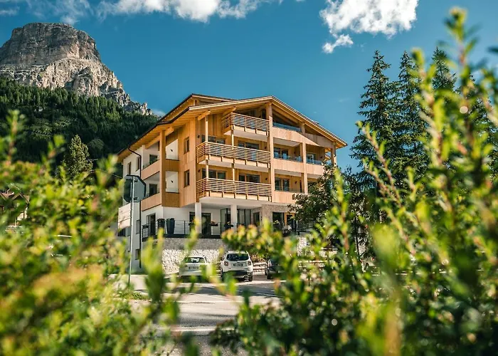 Hotel Garni Larix Colfosco
