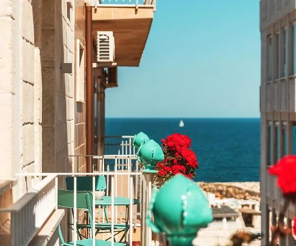 Fema B&B - Housea Polignano a Mare