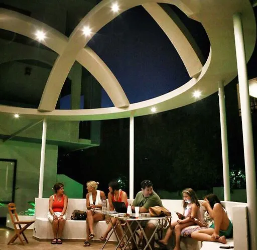 Hotel Omiros Faliraki