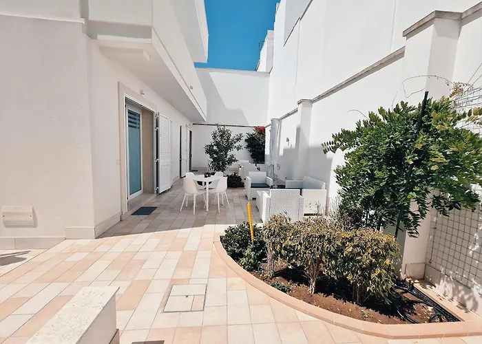Kalinifta Rooms Apartment Torre Lapillo