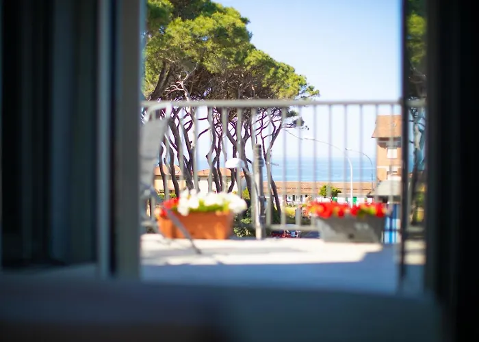 Hotel Pepe Nero Relax Follonica