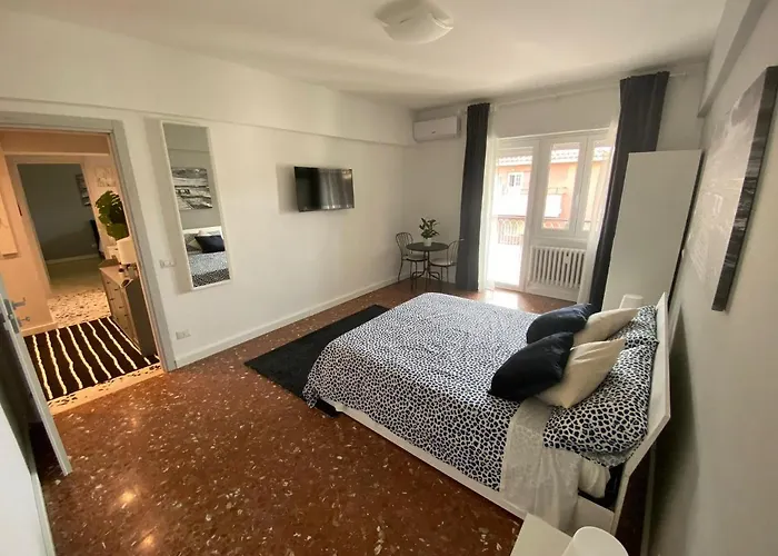 Hotel Ytha Housse Roma Centro