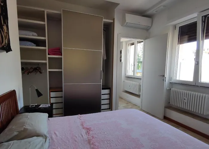 B&B Rosa Blu Côme