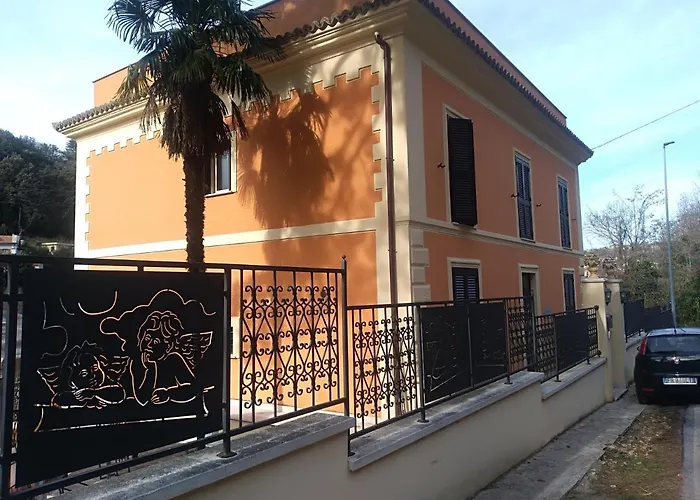 Bed and Breakfast Villino Chelidonia Subiaco