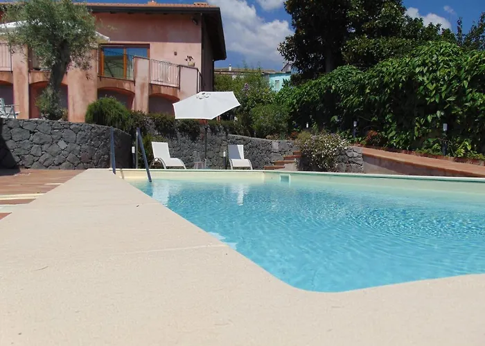 La corte di Bafè B&B Slow Life Zafferana Etnea