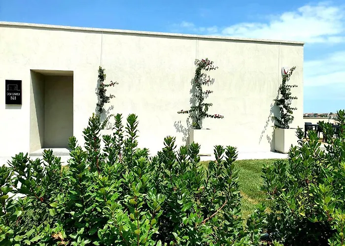Casa Lunaria B&B Porto SantʼElpidio