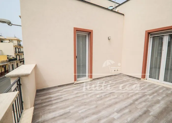 Tutti Cca Airport Rooms Terrasini