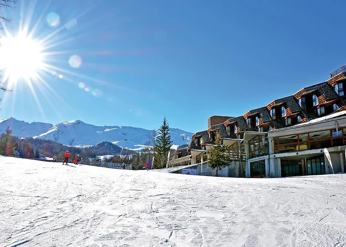 Hotel Th Pila