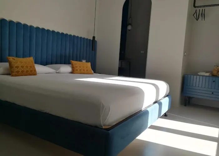 Luciani 33 Luxury Rooms Salerno