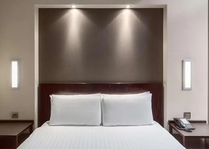 Hotel Nh London Kensington
