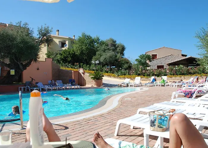 Aparthotel Li Troni Budoni