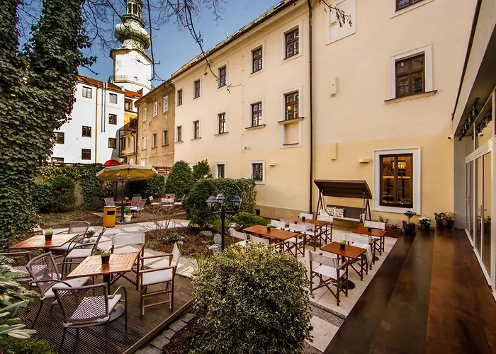 BEIGLI Hotel&Garden Bratislava