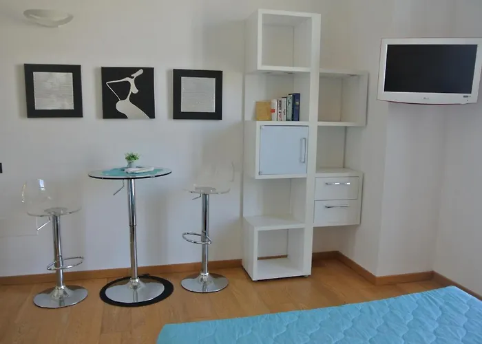 Bed and Breakfast Marina Di Castello Cagliari