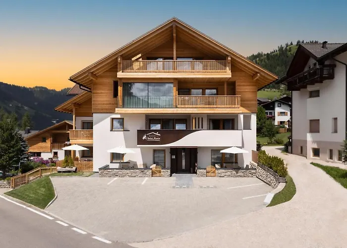 Apartments Chalet Maria Badia 