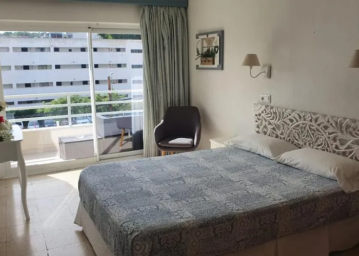 Hostal Roberto Palmanova