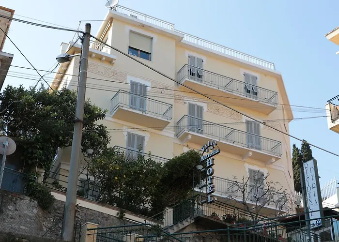 Hotel Villa Amelia Alassio