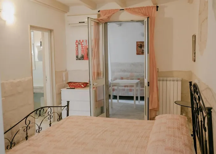 Le Camporelle In Città Bed and Breakfast Lecce