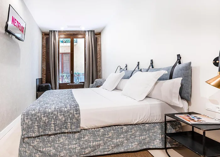 Hotel Casa Lirio Barcellona