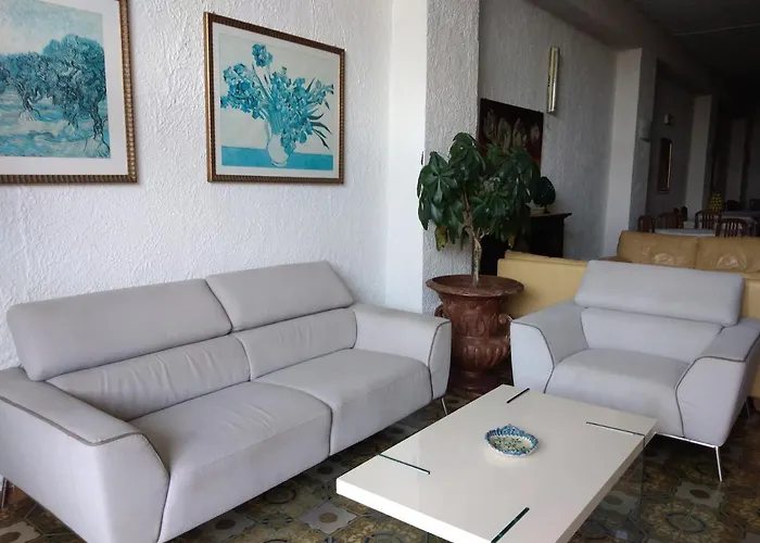Hotel Costa Azzurra Giardini Naxos
