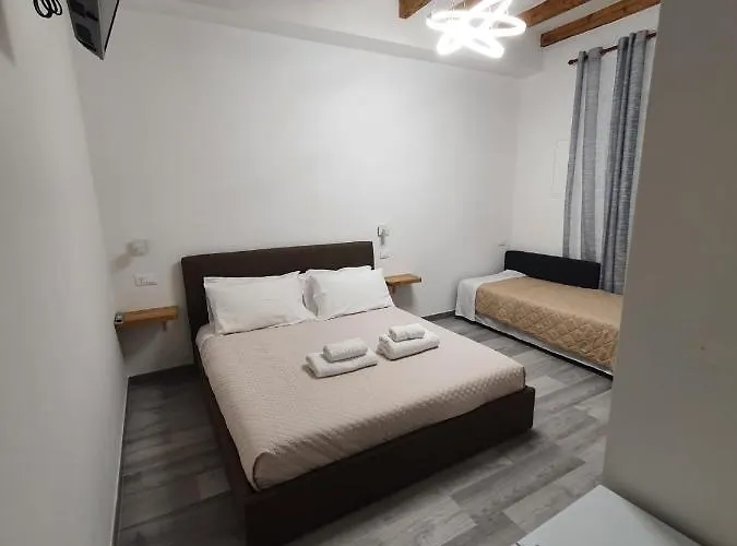 5 Terre Station Rooms La Spezia