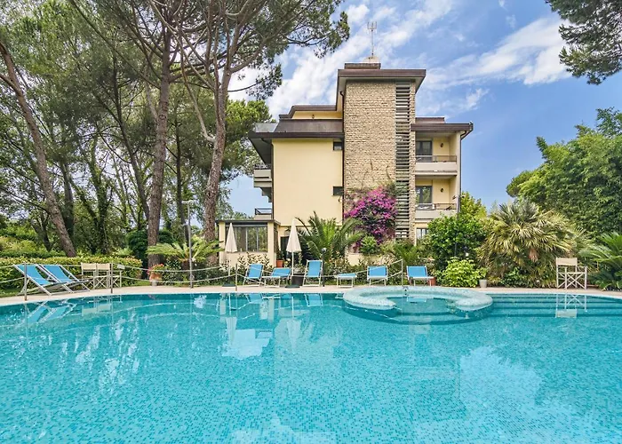 Hotel Nedy Marina di Massa