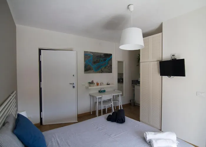 Bed and Breakfast Le stanze di Adele LʼAquila
