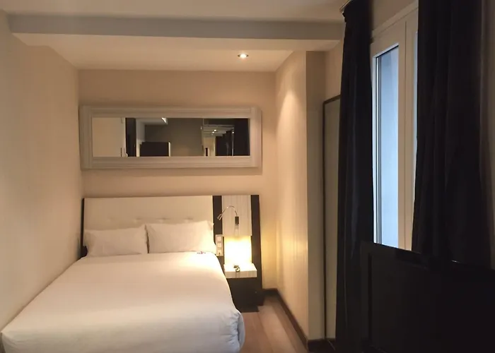 Petit Palace Arenal Madrid