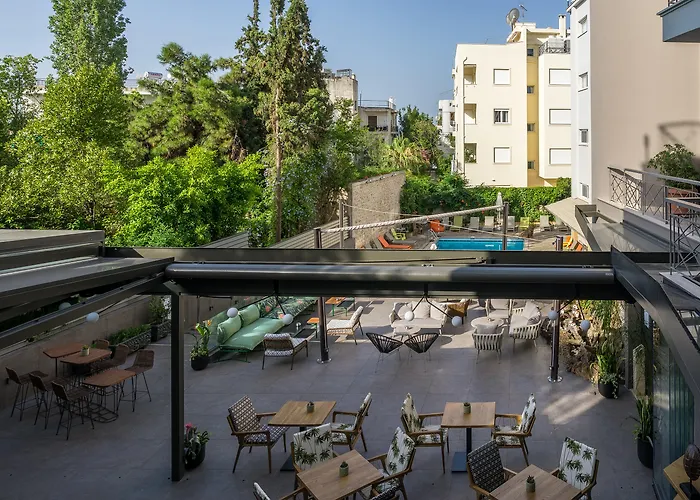 Palmyra Beach Hotel Atene