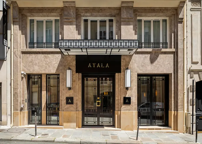 Hotel Atala Champs Elysees Parigi