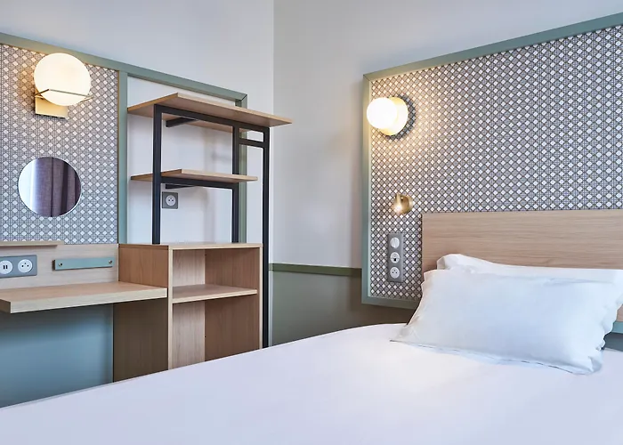 Hotel Cervantes By Happyculture Parigi