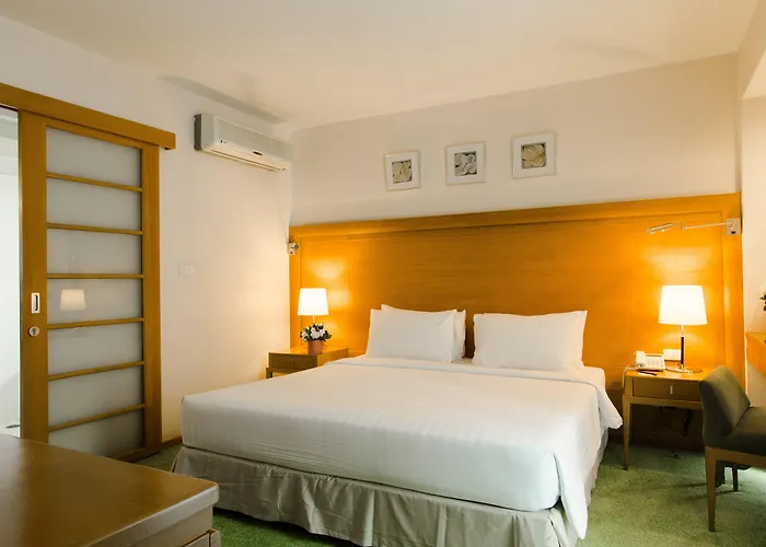 Hotel At Ease Saladaeng By Aetas Bangkok