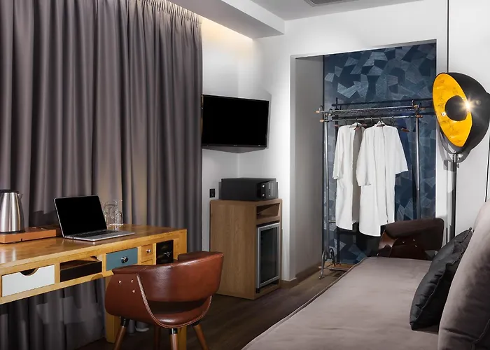 360Degrees Pop Art Hotel Atene