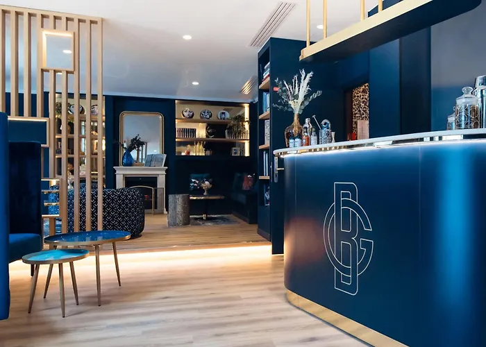 Hotel Bleu De Grenelle - Tour Eiffel Parigi
