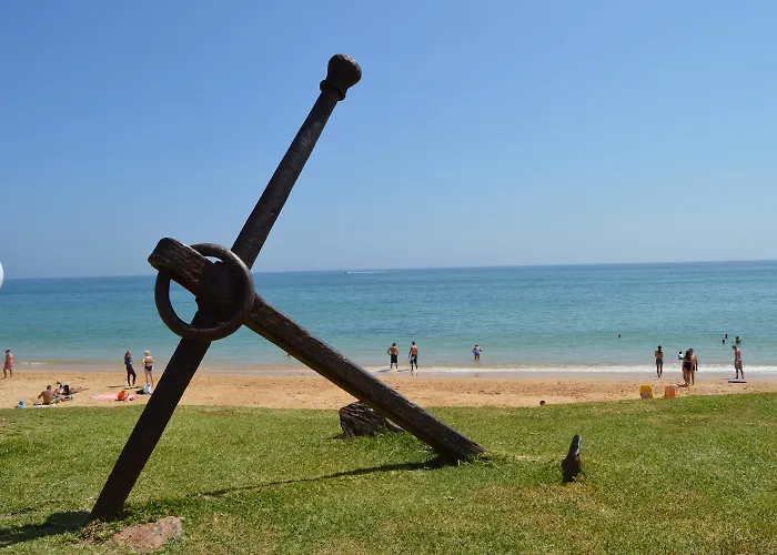 Topazio Vibe Beach Hotel&Apartments Albufeira