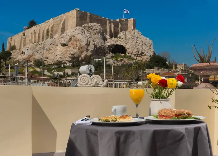 Home & Poetry Atene