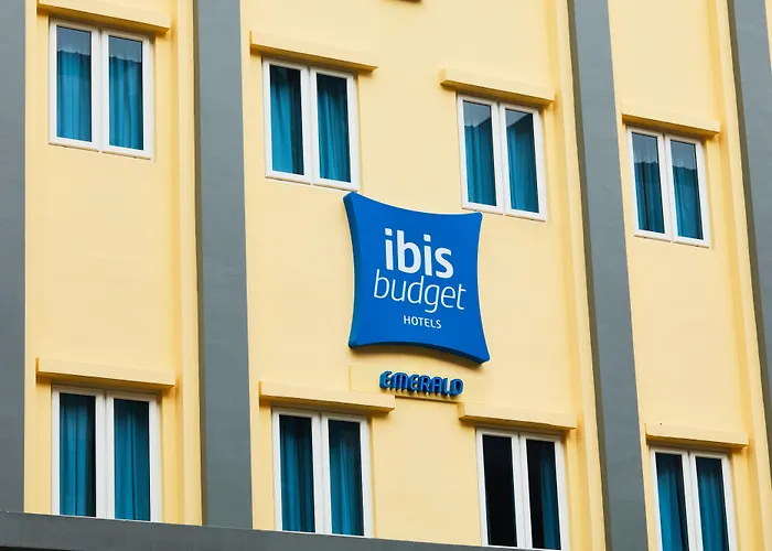 Ibis Budget Singapore Emerald