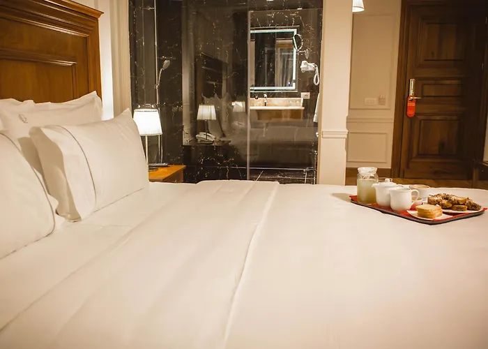 Hotel Opera Tirana